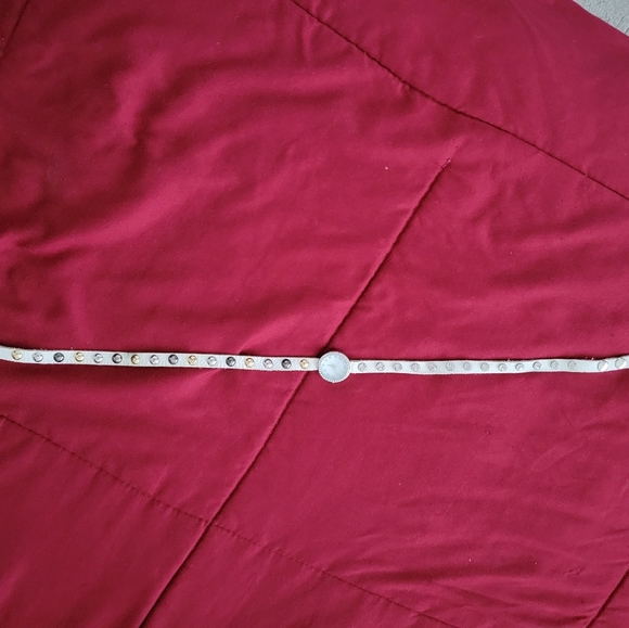 Leather wrap around watch with bling. - Picture 4 of 7